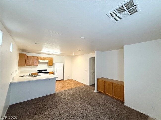 Building Photo - 9969 Keephills St