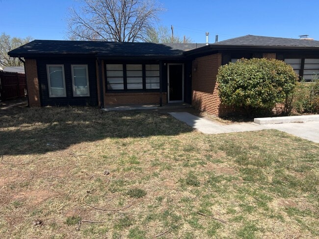 Foto del edificio - Pre Leasing for Fall 2026!! 4/3 in Medical District!