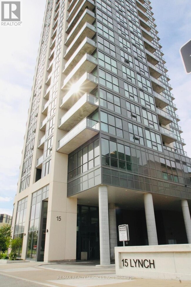 Building Photo - 15 Lynch St