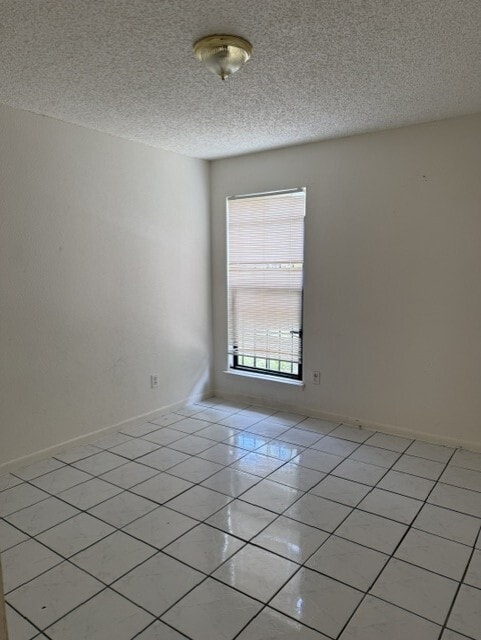 Building Photo - 10203 Forum Park Dr