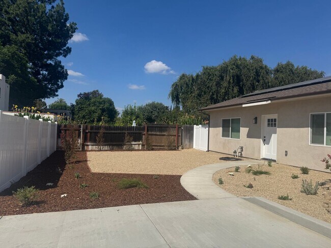 Foto del edificio - 4581 Rubidoux Ave