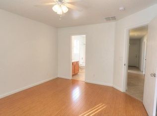 Foto del edificio - Charming 3 bedroom