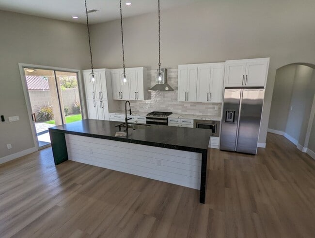 Building Photo - 1608 Mountain Breeze Ct