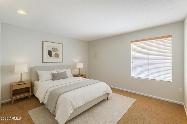 Foto del edificio - 2013 N 87th Way