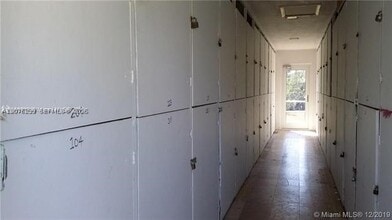 Building Photo - 600 Layne Blvd