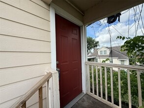 Building Photo - 2308 Auburndale St
