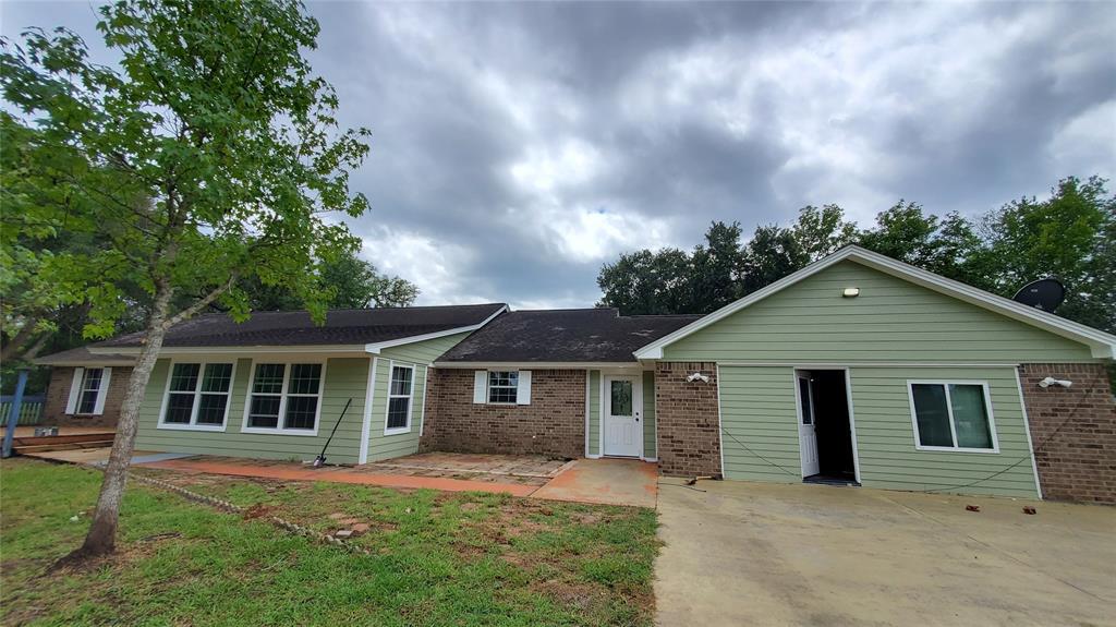 9667 E Hwy 35, Angleton, TX 77515 House Rental in Angleton, TX