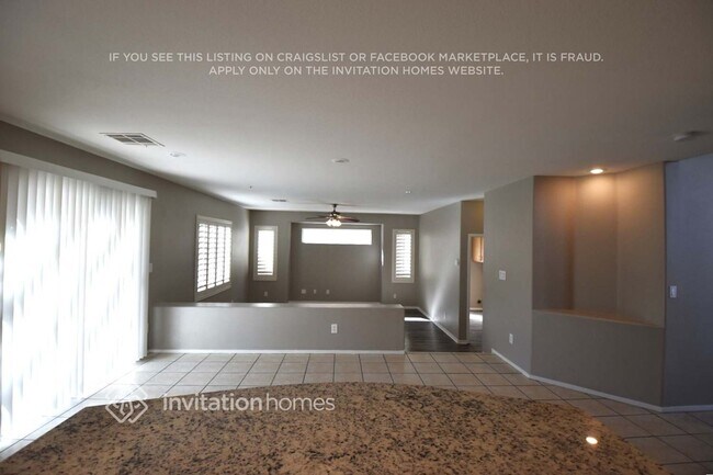 Foto del edificio - 9987 Burton Lake Ct