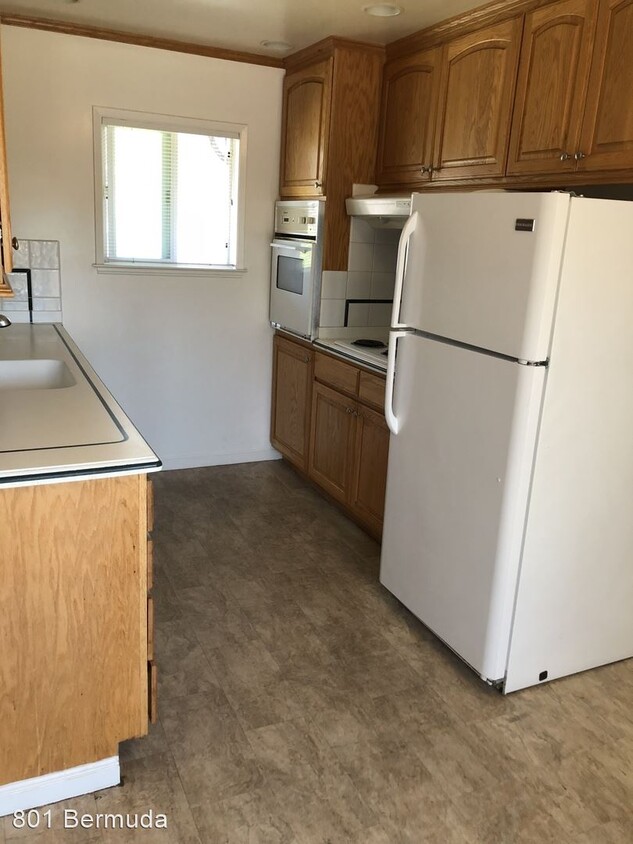 Foto principal - 801 Bermuda Dr