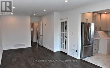 Building Photo - 185 Taylor Mills Dr N