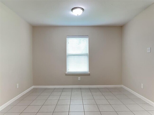 Foto del edificio - 620 Totem Trail Dr