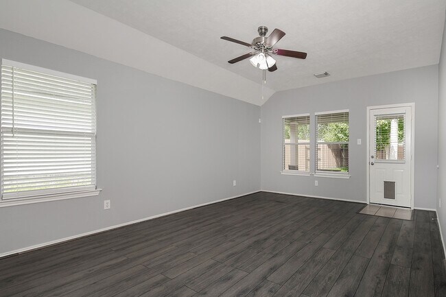 Building Photo - 139 S Vesper Bend Cir