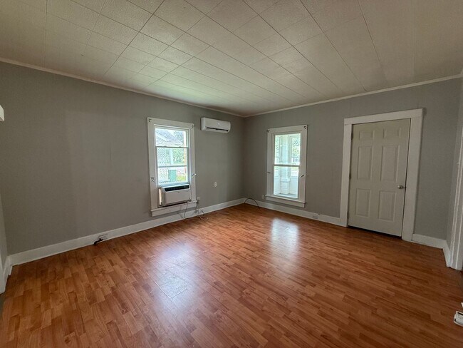 Foto del edificio - 2 Bed 1 Bath House in Paducah City