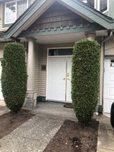 Building Photo - 7600 Blundell Rd