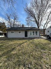 Building Photo - 5304 Grove Ave