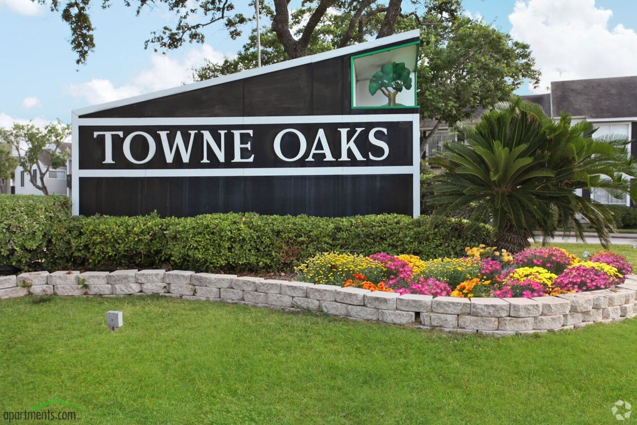 Foto principal - Towne Oaks