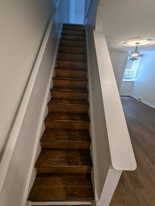 Building Photo - Remodeled Row - North Philadelphia