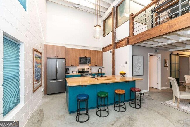 Foto del edificio - 1570 DeKalb Ave NE