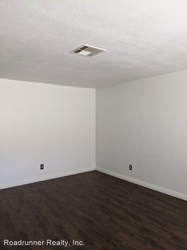 Foto del edificio - 3 br, 2 bath House - 6607 Galleta Ave