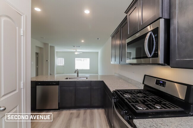 Building Photo - 13519 Roosevelt Arch Dr