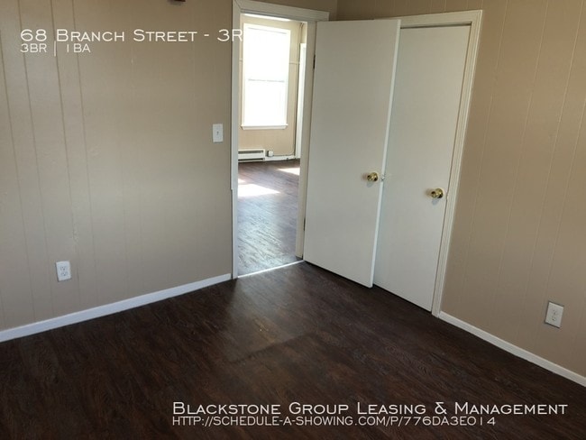 Building Photo - 68 Branch Street