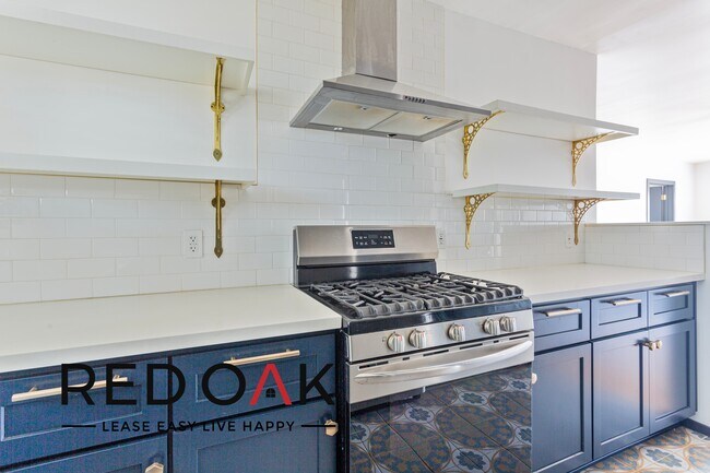 Foto del edificio - ~$900 OFF Per Month~ Amazing and Unique Th...
