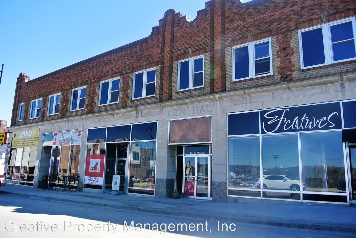 Primary Photo - 105 W Central Ave