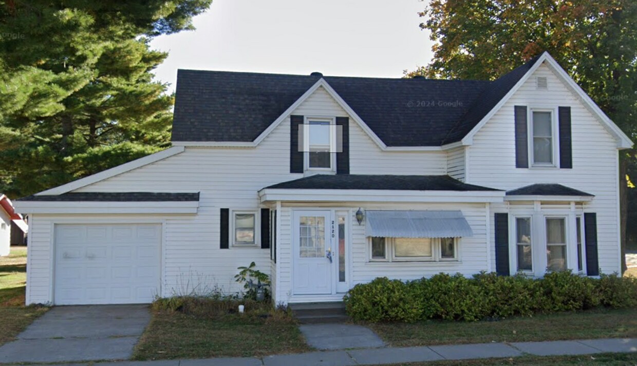Foto principal - 2120 Broadway St S