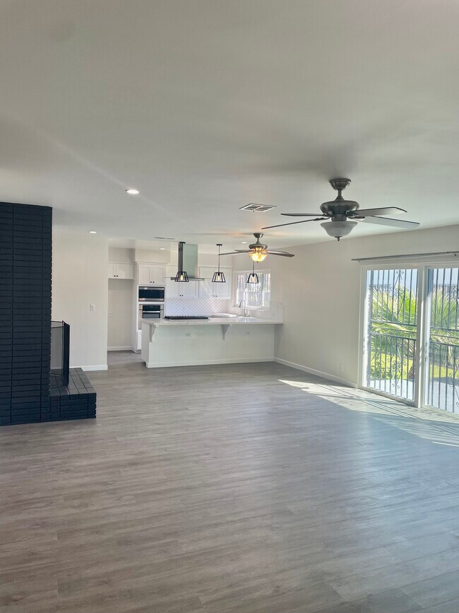 Foto del edificio - 12654 S Hoover St