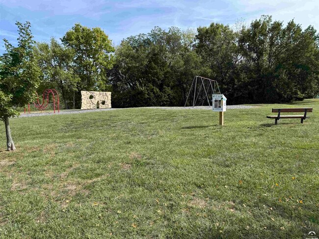 Building Photo - 508 Lancaster Ct