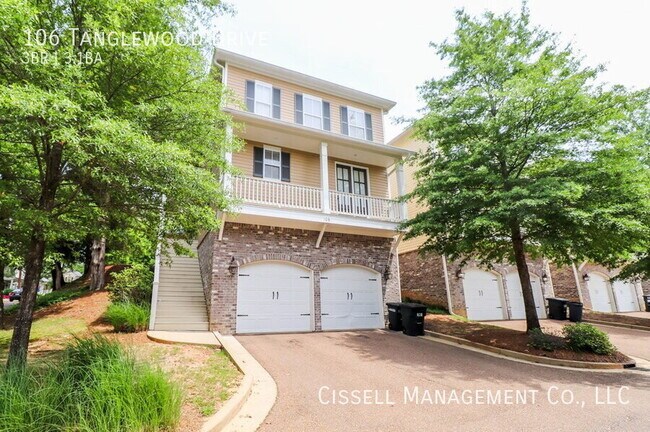 Foto del edificio - 106 Tanglewood Dr