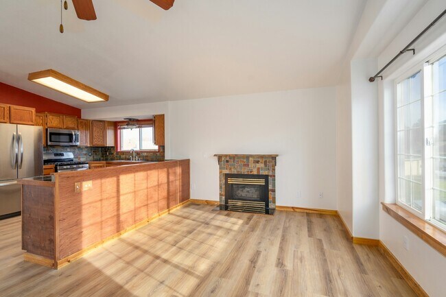 Building Photo - 9705 N Ptarmigan Dr