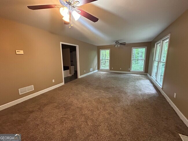 Foto del edificio - 308 Wynterhall Dr