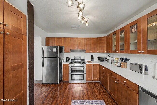 Foto del edificio - 1150 E Pierce St