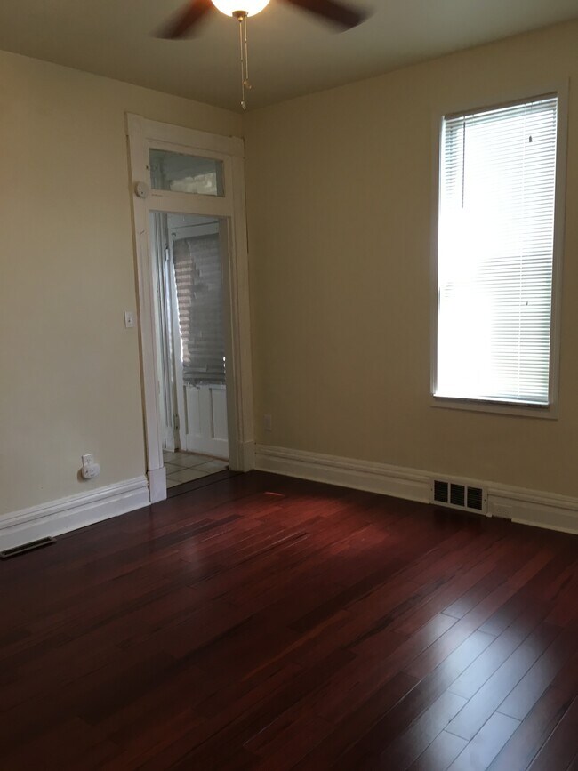 Foto del edificio - 5212 Keystone St