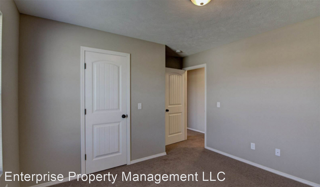 Foto del edificio - 3 br, 2 bath House - 1300 W Millpond Dr