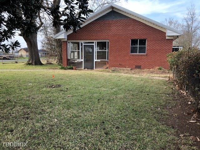 Foto del edificio - 3 br, 1 bath House - 2401 Vanceville Rd.