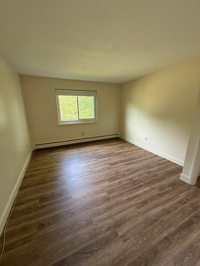 Foto del edificio - Parkway Apartments