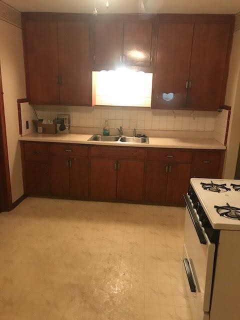 Foto del edificio - 1417 N Emerson Ave