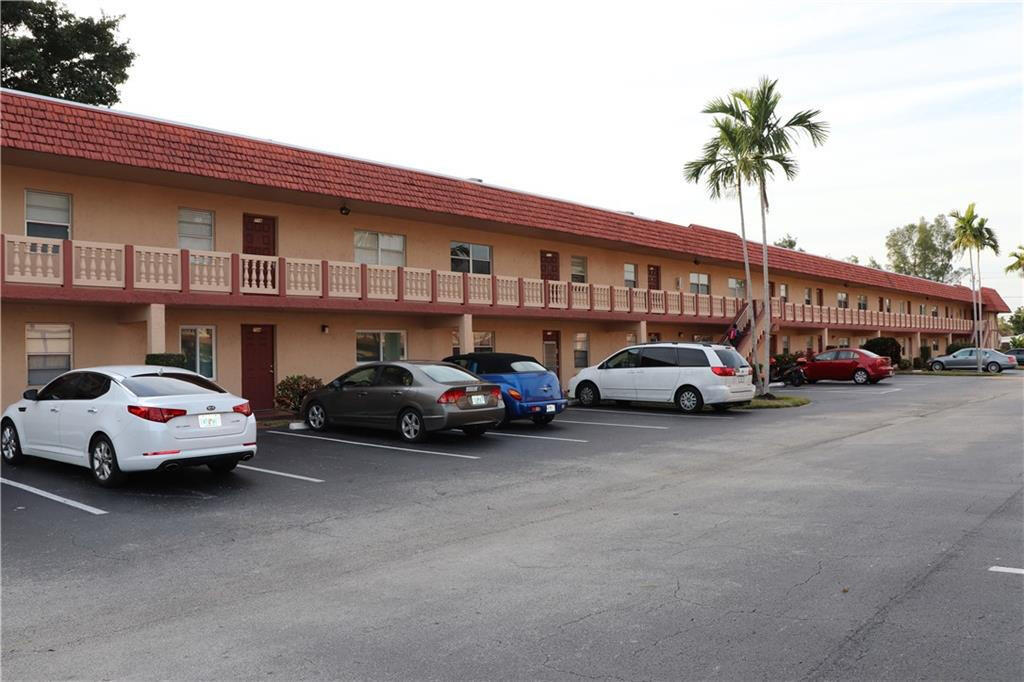 9338 SW 3rd St Unit 506, Boca Raton, FL 33428 Condo for Rent in Boca