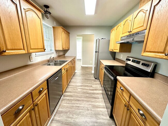 Foto del edificio - 4532 Timberwilde Dr