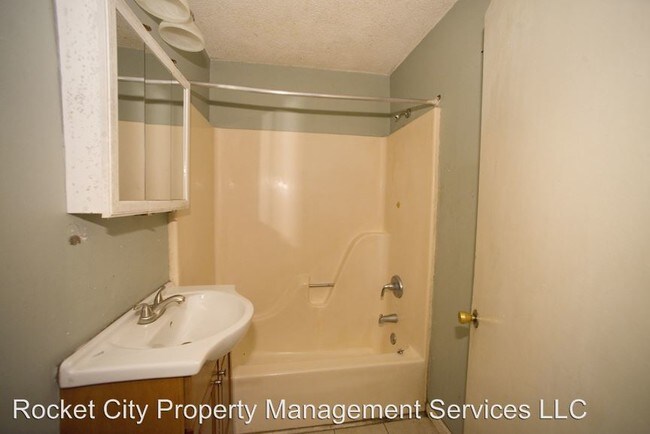 Foto del edificio - 1114 Oakwood Ave NE