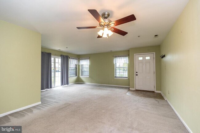 Foto del edificio - 109 Horseshoe Dr