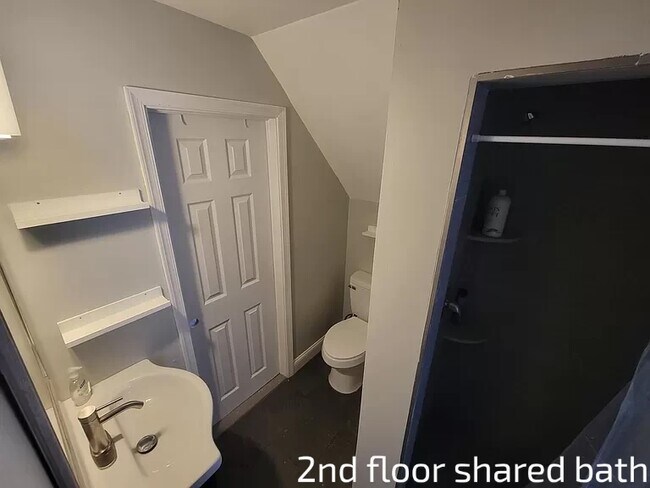 Foto del edificio - 3929 Terrace St