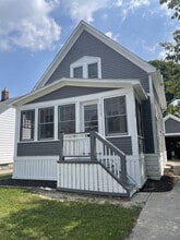 Building Photo - 273 2nd St