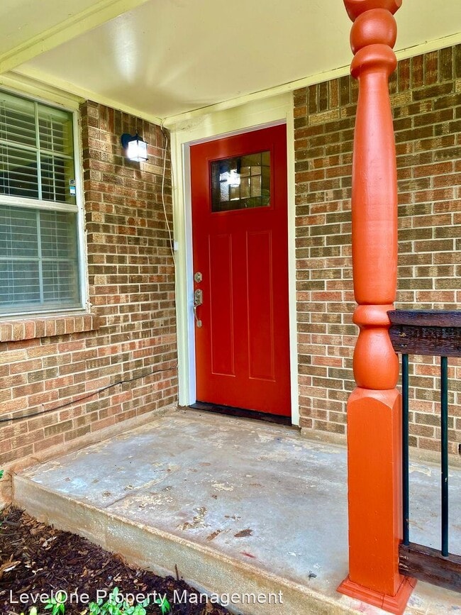 Building Photo - 3 br, 2 bath House - 916 Hunting Horse Trail