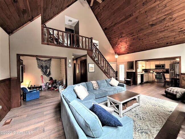 Building Photo - 373 Northern Pines Rd