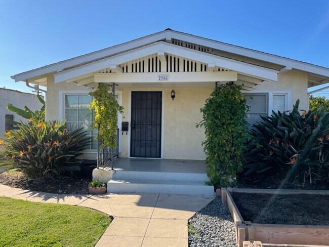 Foto del edificio - 2 Bedroom 1 Bath Craftsman
