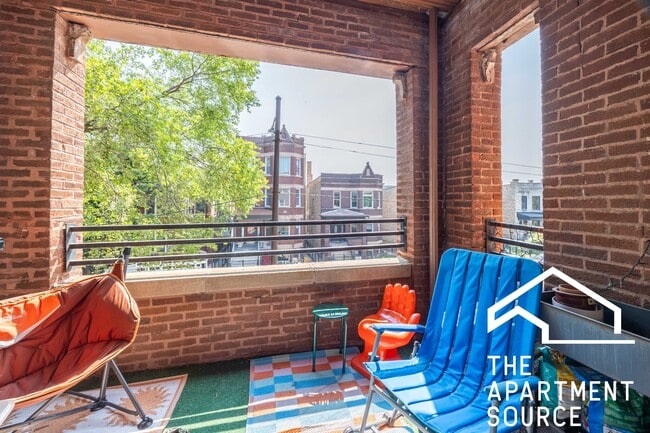 Building Photo - 2724 N Kimball Ave