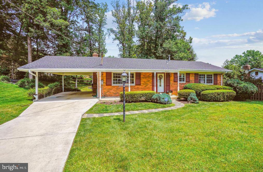 Foto principal - 8634 Aberdeen Ct
